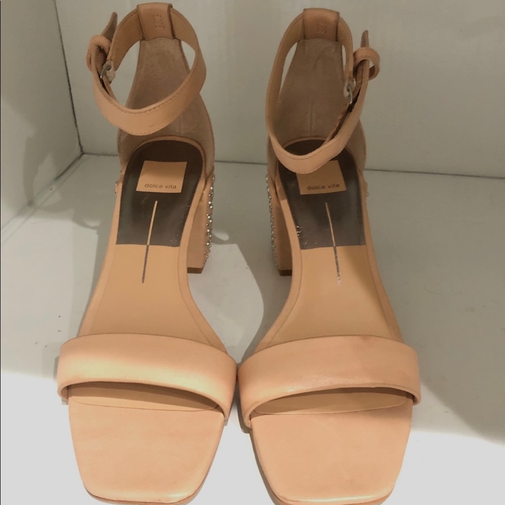 Dolce vita new studded summertime sandals size 10 color tan, no box